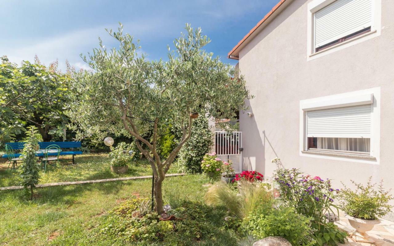 Holiday Home Nadia Pula Zewnętrze zdjęcie
