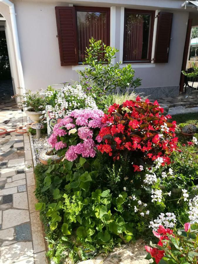 Holiday Home Nadia Pula Zewnętrze zdjęcie